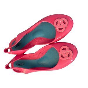 Oka B  womens jelly shoes flat pink size 9  excellent condition